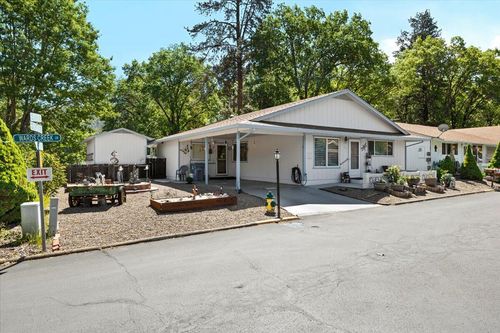720 Brookside Cir, Rogue River, OR, 97537-9511 | Card Image