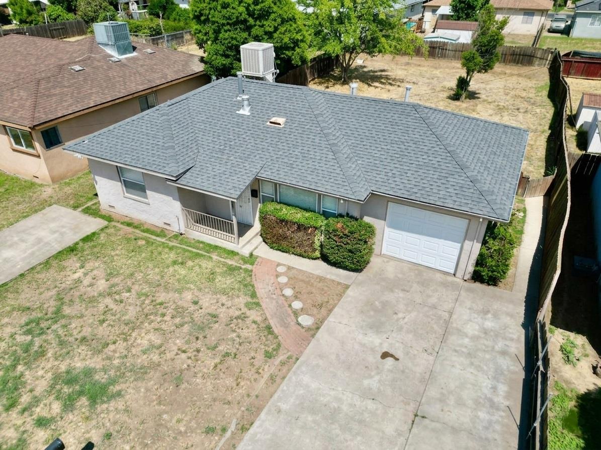 Residential in Farmersville 2