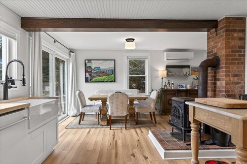 32 Burnt Cove Road, Stonington, ME, 04681 | Card Image