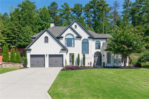 150 Fallen Leaf Ct, Johns Creek, GA, 30005-6795 | Card Image