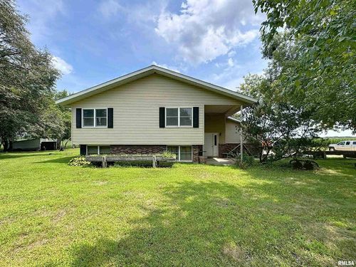 7014 Wilmot Rd, Erie, IL, 61250-9767 | Card Image