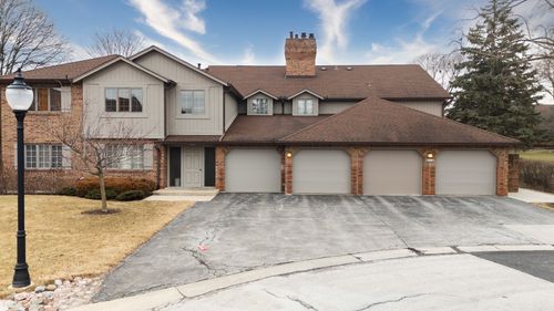 2a-7920 W Lakeview Court, Palos Heights, IL, 60463 | Card Image