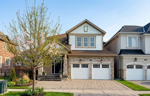 3314 Mintwood Cir, Oakville, ON, L6H0N6 | Card Image