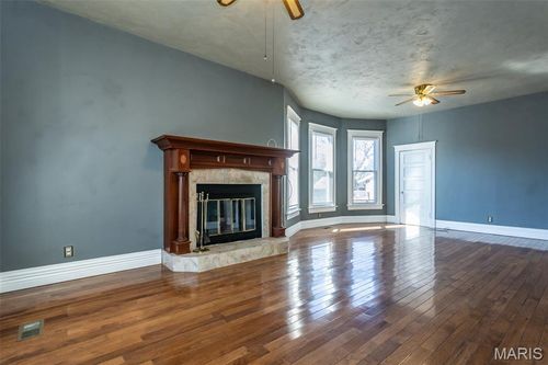 19 N 40th St, Belleville, IL, 62226-5819 | Card Image