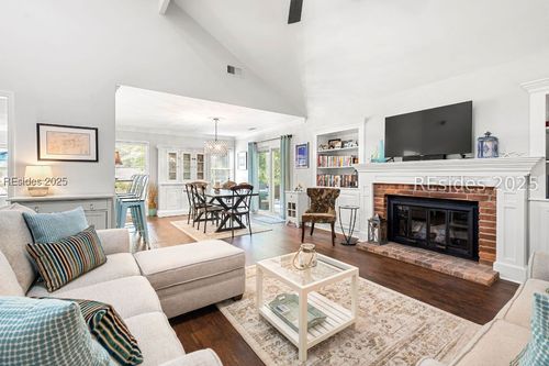 5 Stillwater Ln, Hilton Head Island, SC, 29926-6706 | Card Image