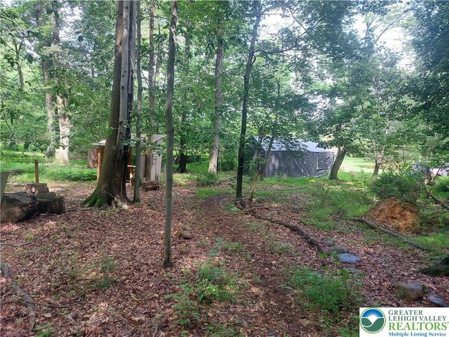 636 School Rd, House other with 2 bedrooms, 1 bathrooms and null parking in Nazareth PA | Image 55