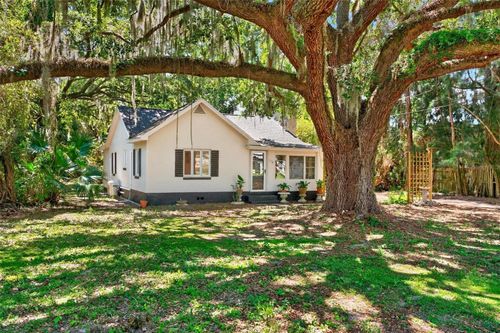 112 N Lake Avenue, LEESBURG, FL, 34748 | Card Image