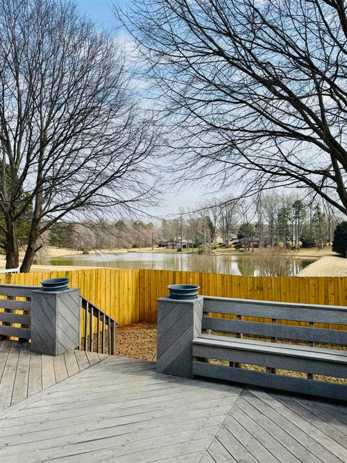 381 Split Oak Ln, Inman, SC, 29349-9214 | Card Image