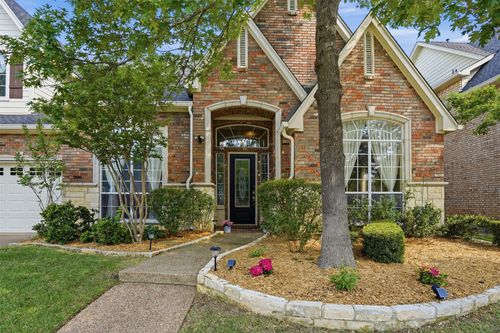 8830 Kameryn Ln, Lantana, TX, 76226-6497 | Card Image
