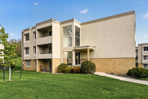 24-1923 Viking Dr Nw, Rochester, MN, 55901-2467 | Card Image