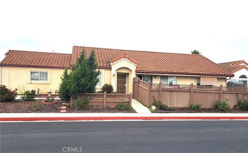 715 Hawthorn St, Santa Maria, CA, 93458-9007 | Card Image