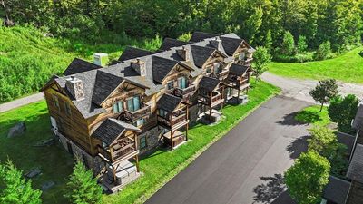 1B Mortise Lane, Condo with 4 bedrooms, 3 bathrooms and null parking in Dover VT | Image 3