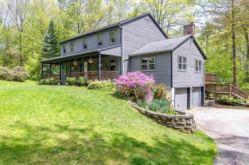 11 Plumer Ln, Lee, NH, 03861-6209 | Card Image