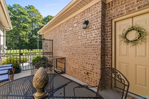 150 Lake Pointe Dr, Scottsboro, AL, 35769-7868 | Card Image