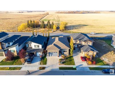 3036 58 Ave Ne, House other with 4 bedrooms, 4 bathrooms and 4 parking in Leduc County AB | Image 2