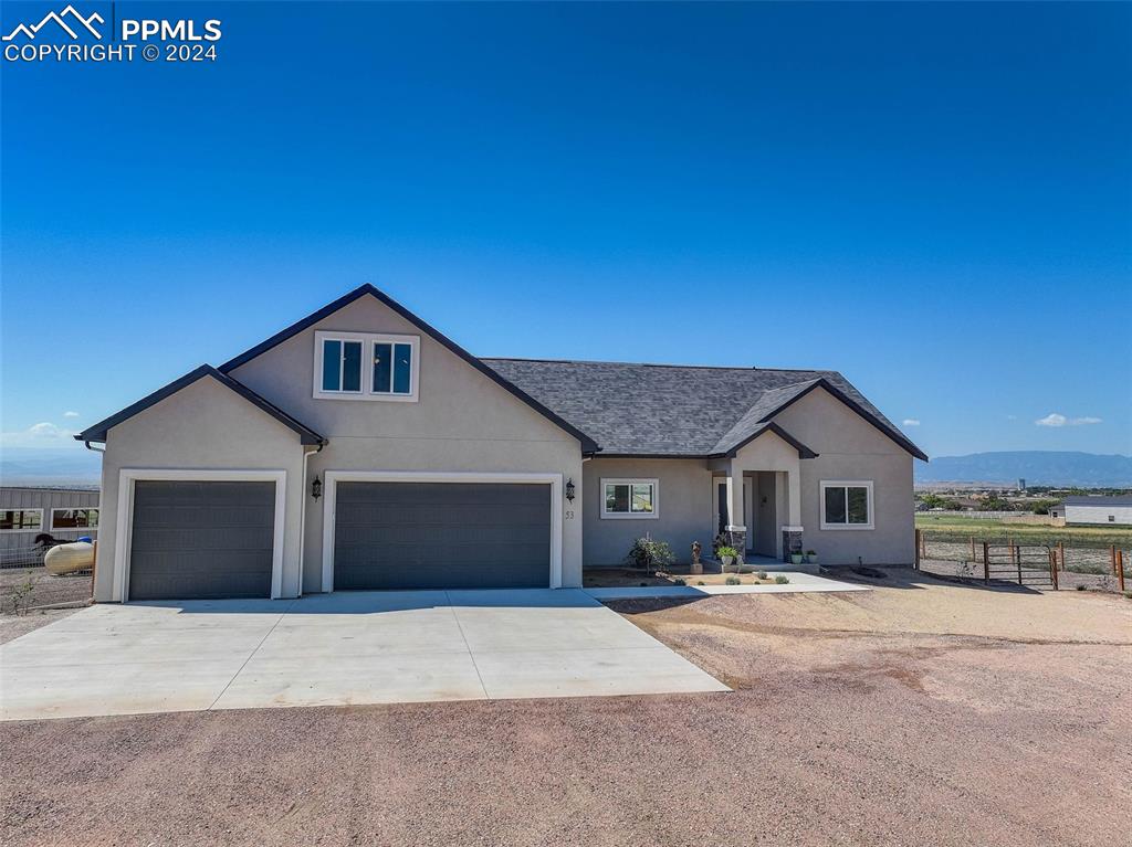 Top Rail Trl, Penrose, CO 81240