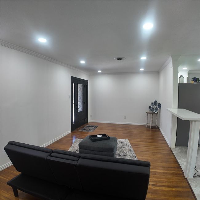 5714 Nina Lee Ln, House other with 4 bedrooms, 3 bathrooms and 1 parking in Houston TX | Image 7