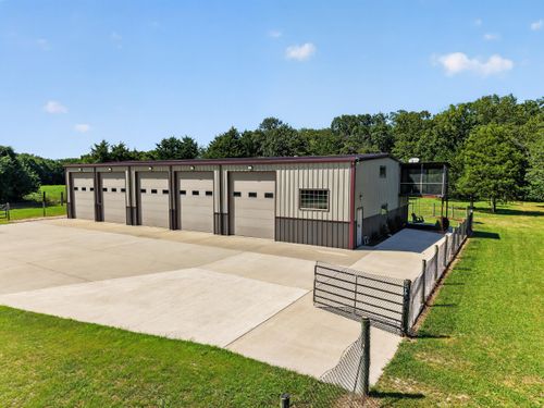 4733 E Farm Road 66, Springfield, MO, 65803 | Card Image