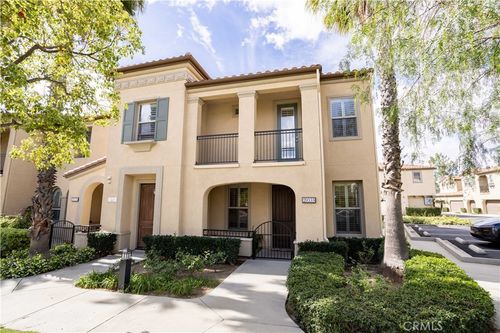 20335 Paseo Meriana, Porter Ranch, CA, 91326-4566 | Card Image