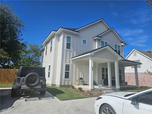1413 Clement Ct, College Station, TX, 77840-4422 | Card Image