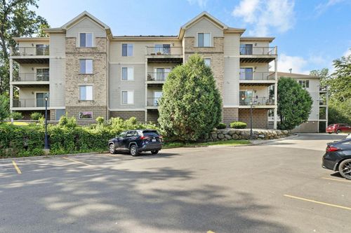 209-7203 Mid Town Road, Madison, WI, 53719 | Card Image