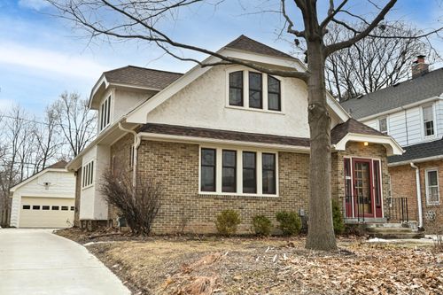 8007 Portland Ave, Wauwatosa, WI, 53213-3161 | Card Image