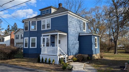 74 Pontiac St, Warwick, RI, 02886-0759 | Card Image