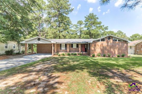3878 Hitchcock Rd, Macon, GA, 31217-6325 | Card Image