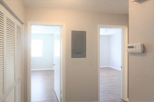 c-671 Holyoke Ct, TALLAHASSEE, FL, 32301-8907 | Card Image
