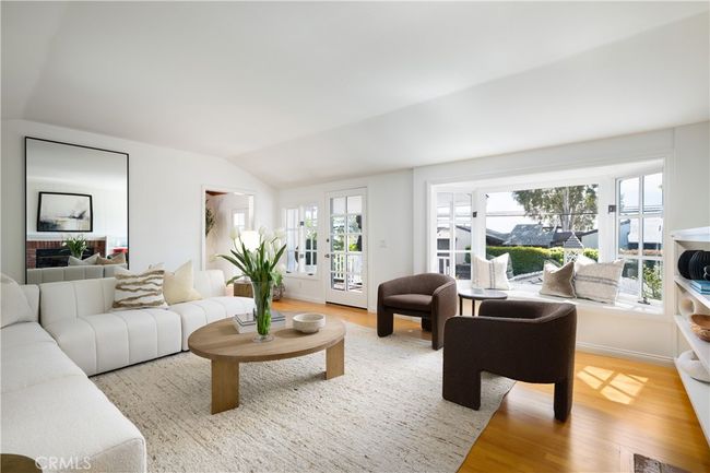 2130 Glenneyre St, House other with 2 bedrooms, 2 bathrooms and 2 parking in Laguna Beach CA | Image 10