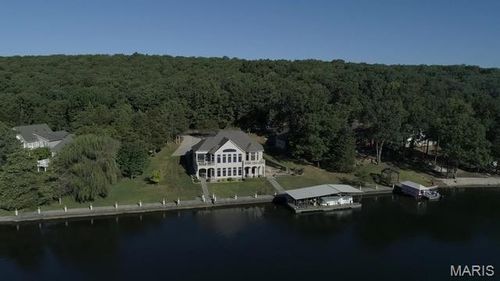 1602 Woodson Dr, Owensville, MO, 65066-2567 | Card Image