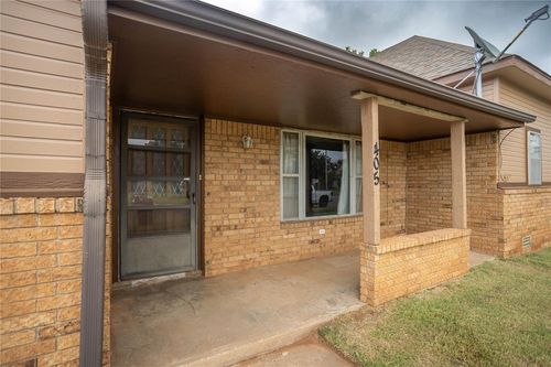 405 W Broadway St, Thomas, OK, 73669-7653 | Card Image