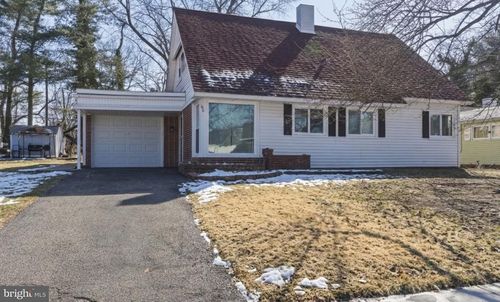 60 Sheffield Dr, Willingboro, NJ, 08046-1005 | Card Image