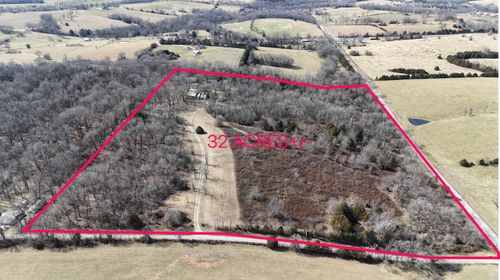 235 Accacia Dr, Highlandville, MO, 65669-8153 | Card Image