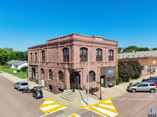 101 N Main Ave Avenue, Hartford, SD, 57033 | Card Image
