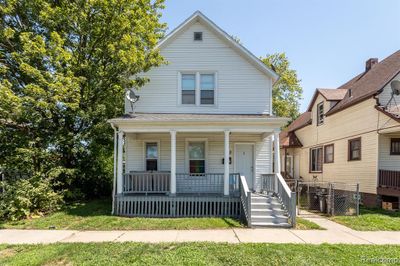 1012 8 Th Street, Home with 0 bedrooms, 2 bathrooms and null parking in Port Huron MI | Image 1