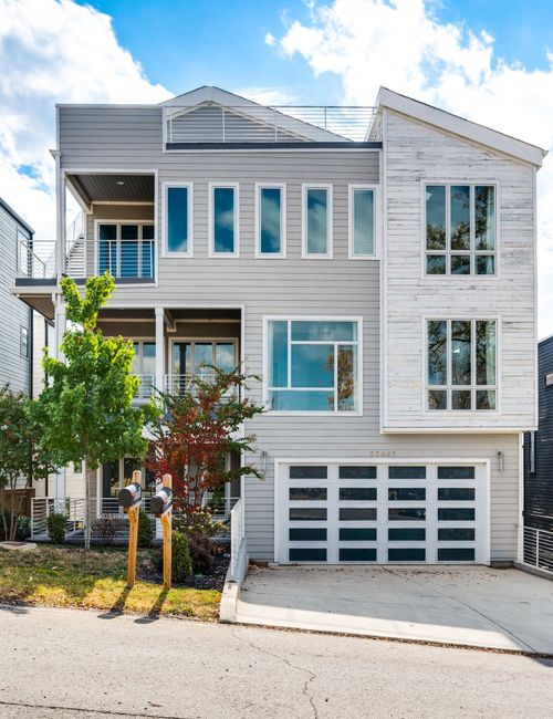 b-3304 Trevor St, Nashville, TN, 37209-3813 | Card Image