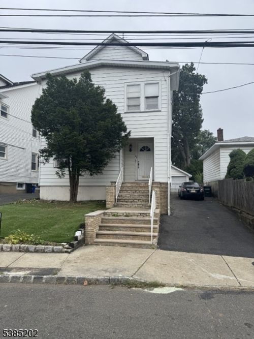 2-43 Mississippi Ave, West Orange, NJ, 07052-5805 | Card Image