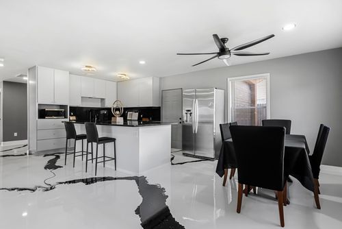 2201 Teri Rd, Austin, TX, 78744-1913 | Card Image