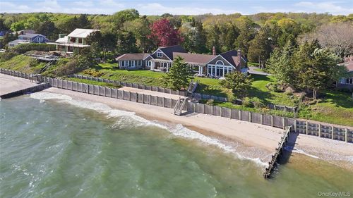 920 Cedar Point Dr E, Southold, NY, 11971-2084 | Card Image