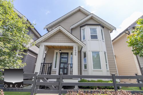 7696 211 Street Street, Langley, BC, V2Y0W5 | Card Image