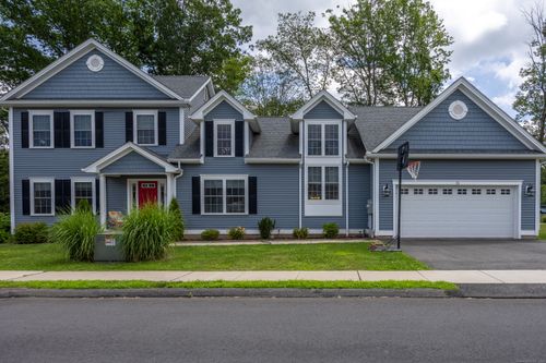 31 Old Oak Ct, Southington, CT, 06489-4072 | Card Image