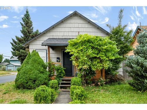 303 22nd Ave, LONGVIEW, WA, 98632 | Card Image