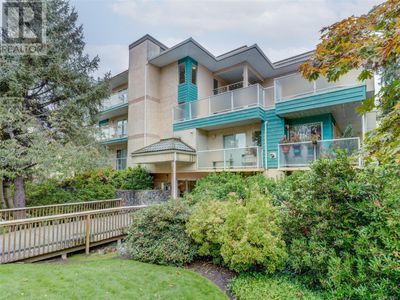 306 - 1032 Inverness Rd, Condo with 1 bedrooms, 1 bathrooms and 1 parking in Victoria BC | Image 1