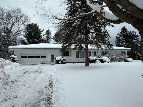 2404 W Arthur Rd, New Era, MI, 49446-9500 | Card Image