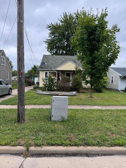 6234 W River Rd S, Elyria, OH, 44035-5434 | Card Image