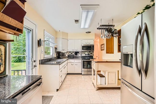 12105 Lanham Severn Rd, House other with 3 bedrooms, 2 bathrooms and null parking in BOWIE MD | Image 9