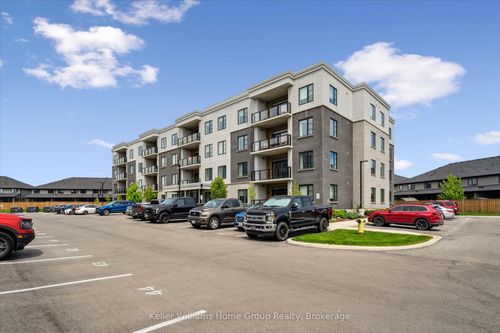 102-99A Farley Rd, Fergus, ON, N1M0J9 | Card Image