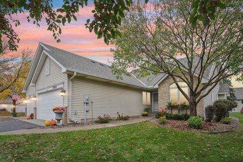 13912 Farmington Way, Apple Valley, MN, 55124-3315 | Card Image