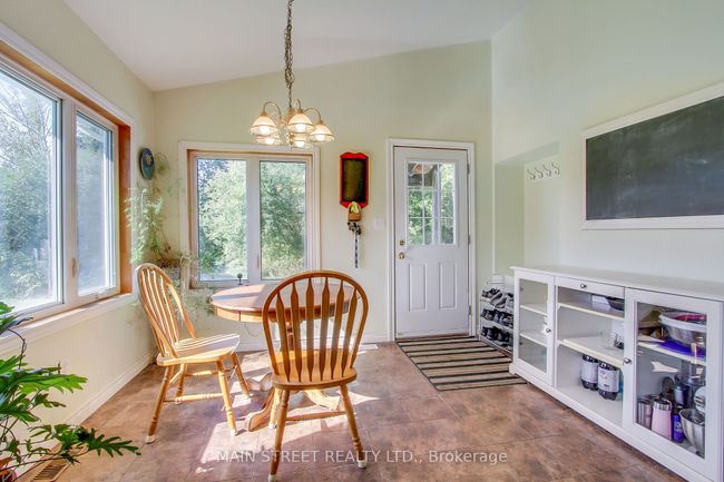 5984 3 Rd Line, House other with 4 bedrooms, 2 bathrooms and 15 parking in New Tecumseth ON | Image 9